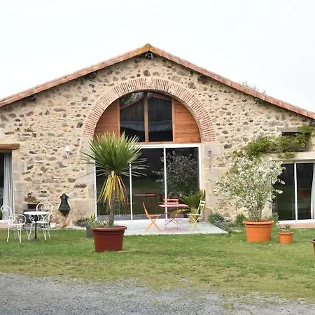 La Frapperie Bed and breakfast La Pommeraie-sur-Sèvre
